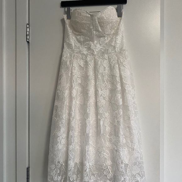 Elegant White Lace Strapless Dress  *Size-34 A/B top **Free Shipping** - Picture 1 of 10